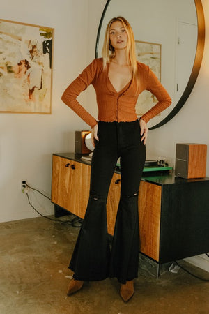 So High Waisted Flare Jeans in Black