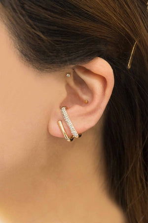 Stand Out Rhinestone Stud Earrings in Gold
