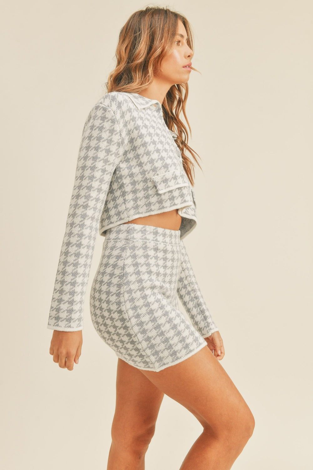 Alizée Houndstooth Cropped Knit Cardigan & Mini Skirt Set in Blue