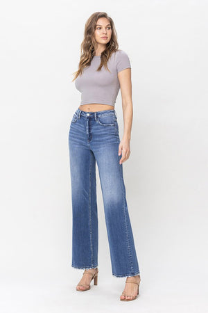 Darcie High Rise Wide Leg Jeans in Medium Wash