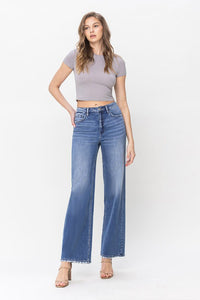 Darcie High Rise Wide Leg Jeans in Medium Wash