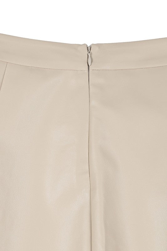 Ellasandra Vegan Leather Pleated Mini Skirt in Ivory