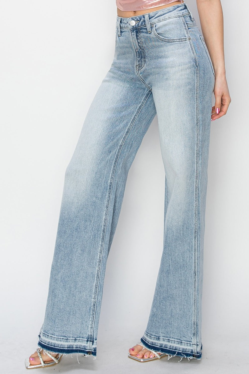 Feeling Cute High Rise Wide Leg Jeans in Light Wash