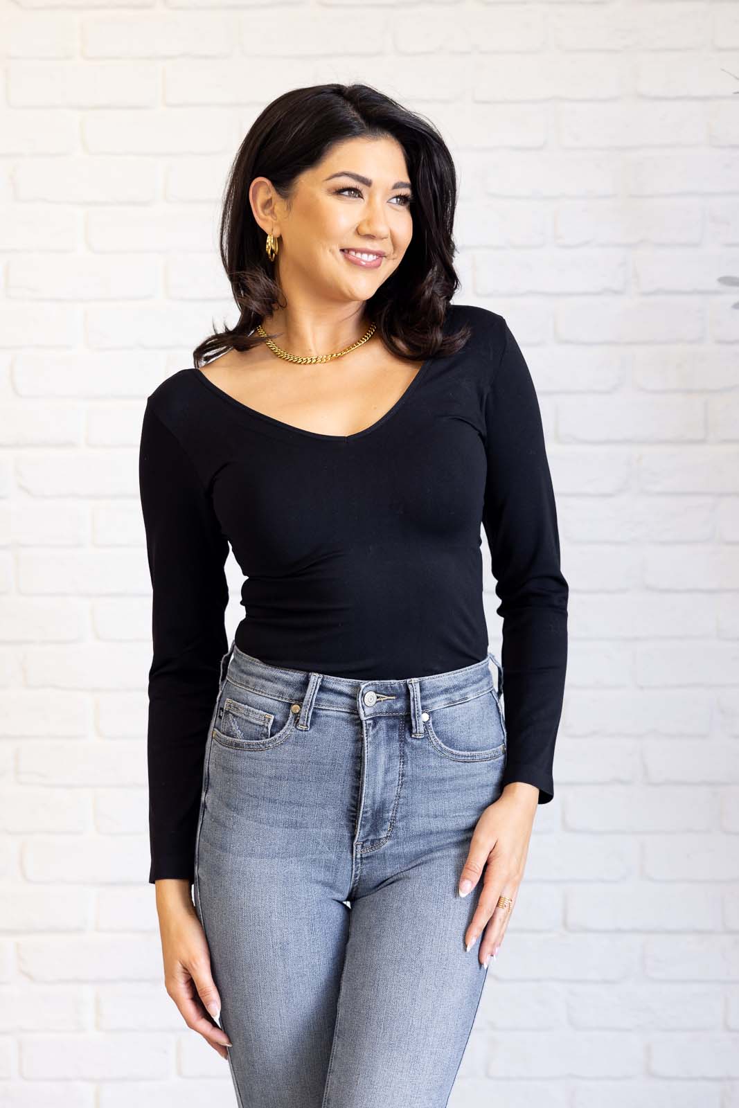 Simply Seamless Reversible Top in Black