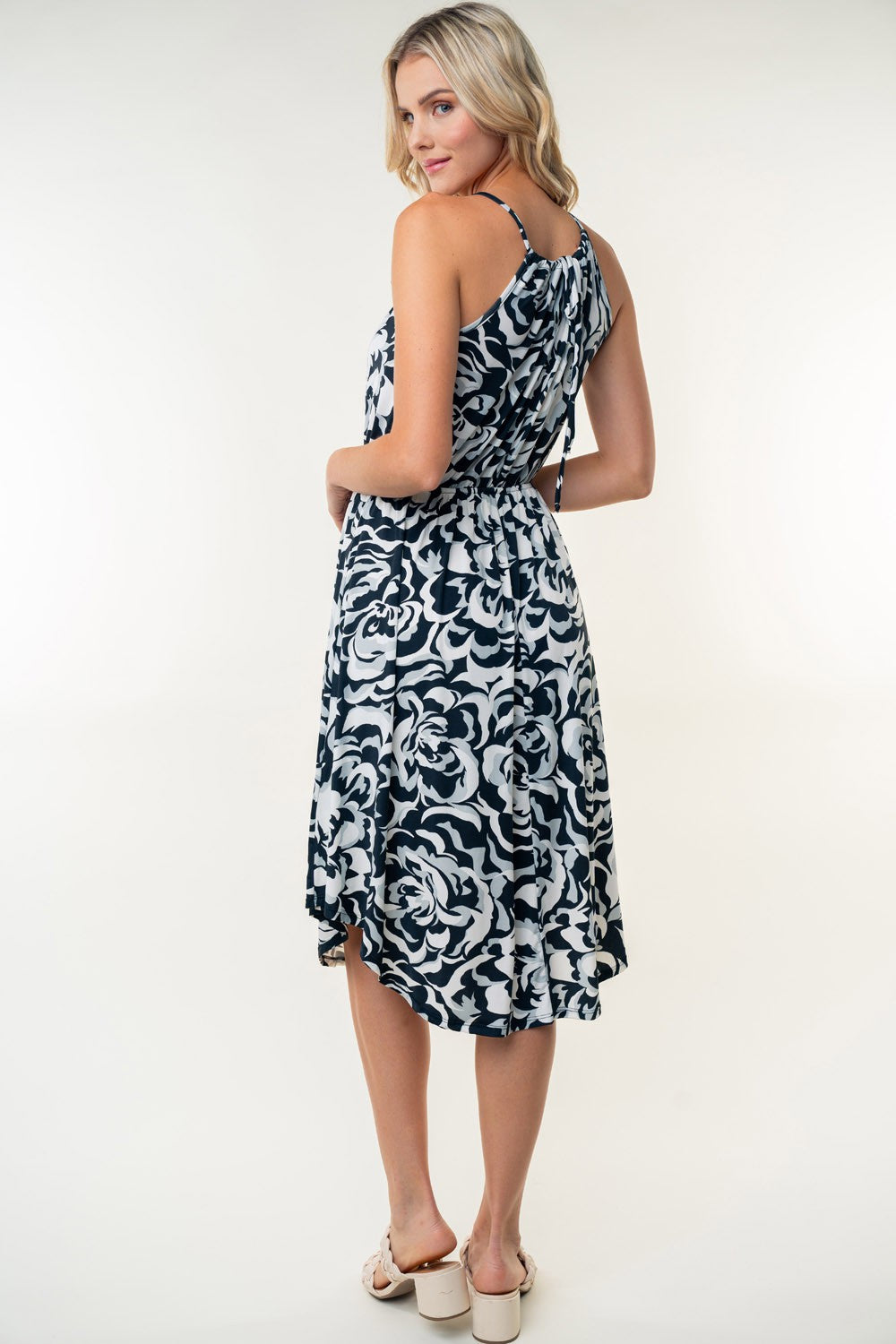 Calista Floral Sleeveless Knee Length Dress in Black