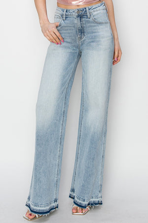 Feeling Cute High Rise Wide Leg Jeans in Light Wash