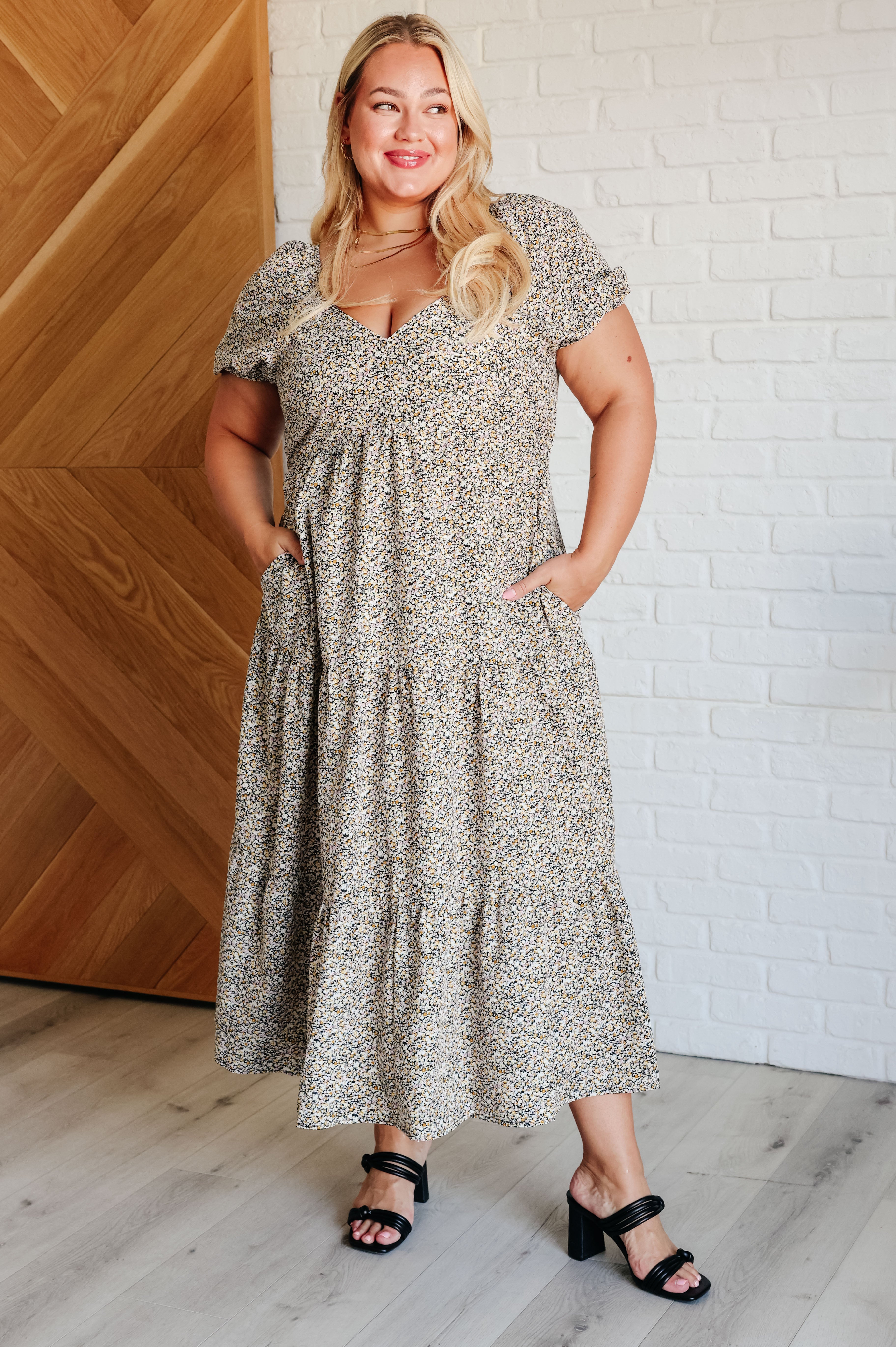 Glimpses of You Sweetheart Neckline Maxi Dress