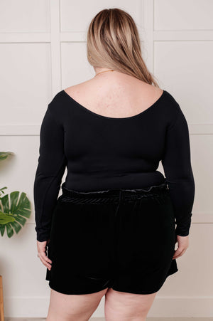 Simply Seamless Reversible Top in Black