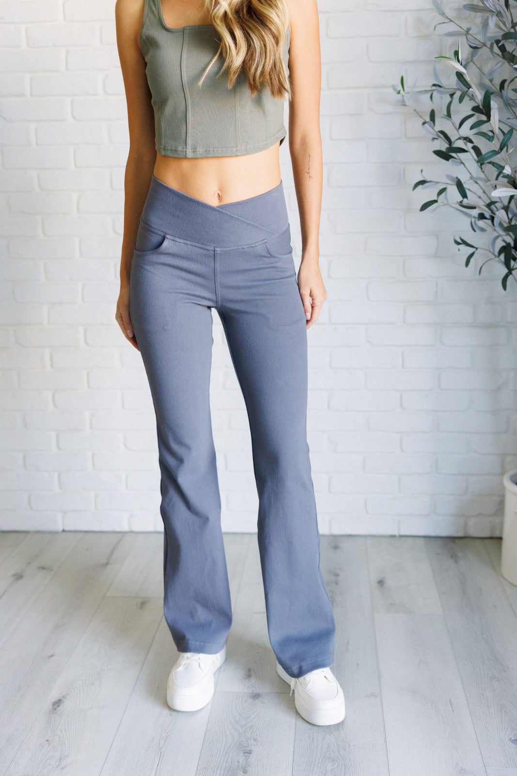 Forming Routines Twill Crossover Waist Flare Pants in Titanium