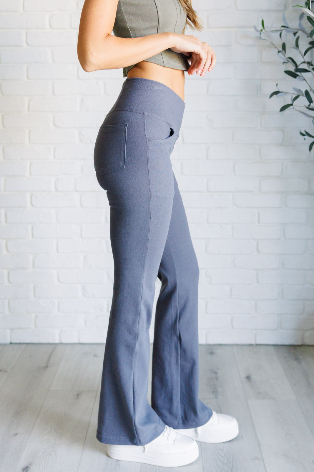 Forming Routines Twill Crossover Waist Flare Pants in Titanium