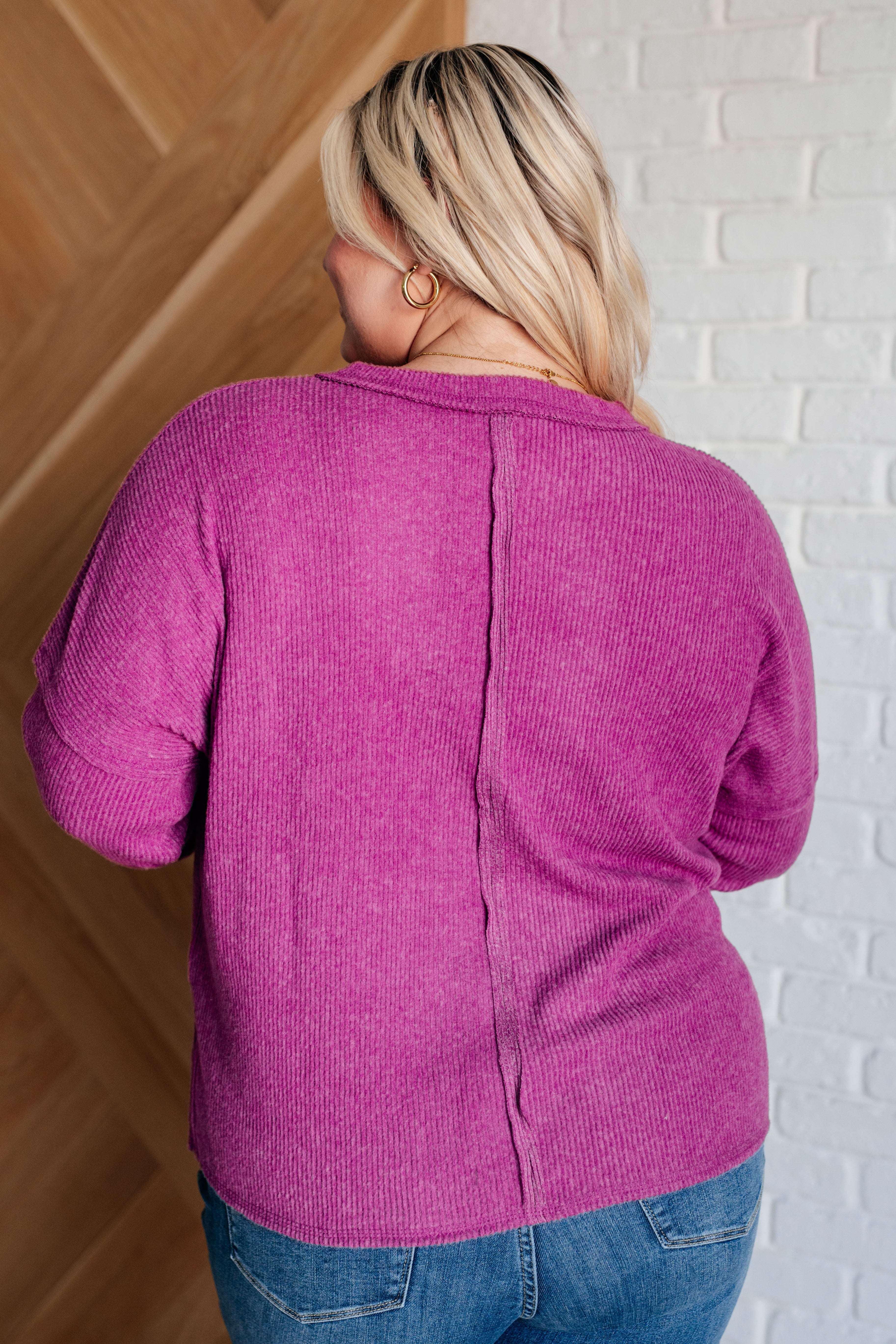 Laidback Style Ribbed Sweater in Light Plum