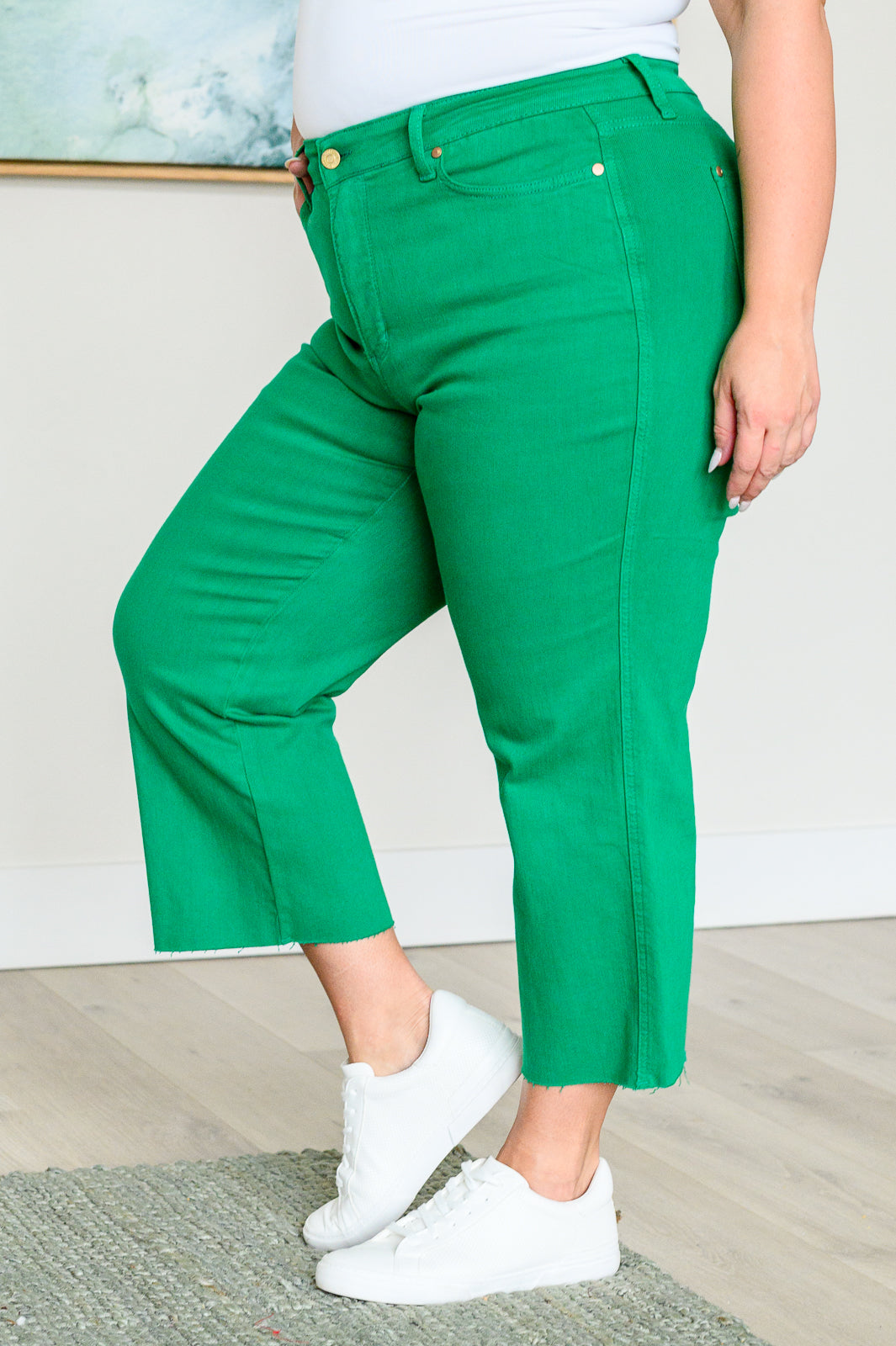 Elize High Rise Tummy Control Cropped Wide Leg Jeans in Kelly Green