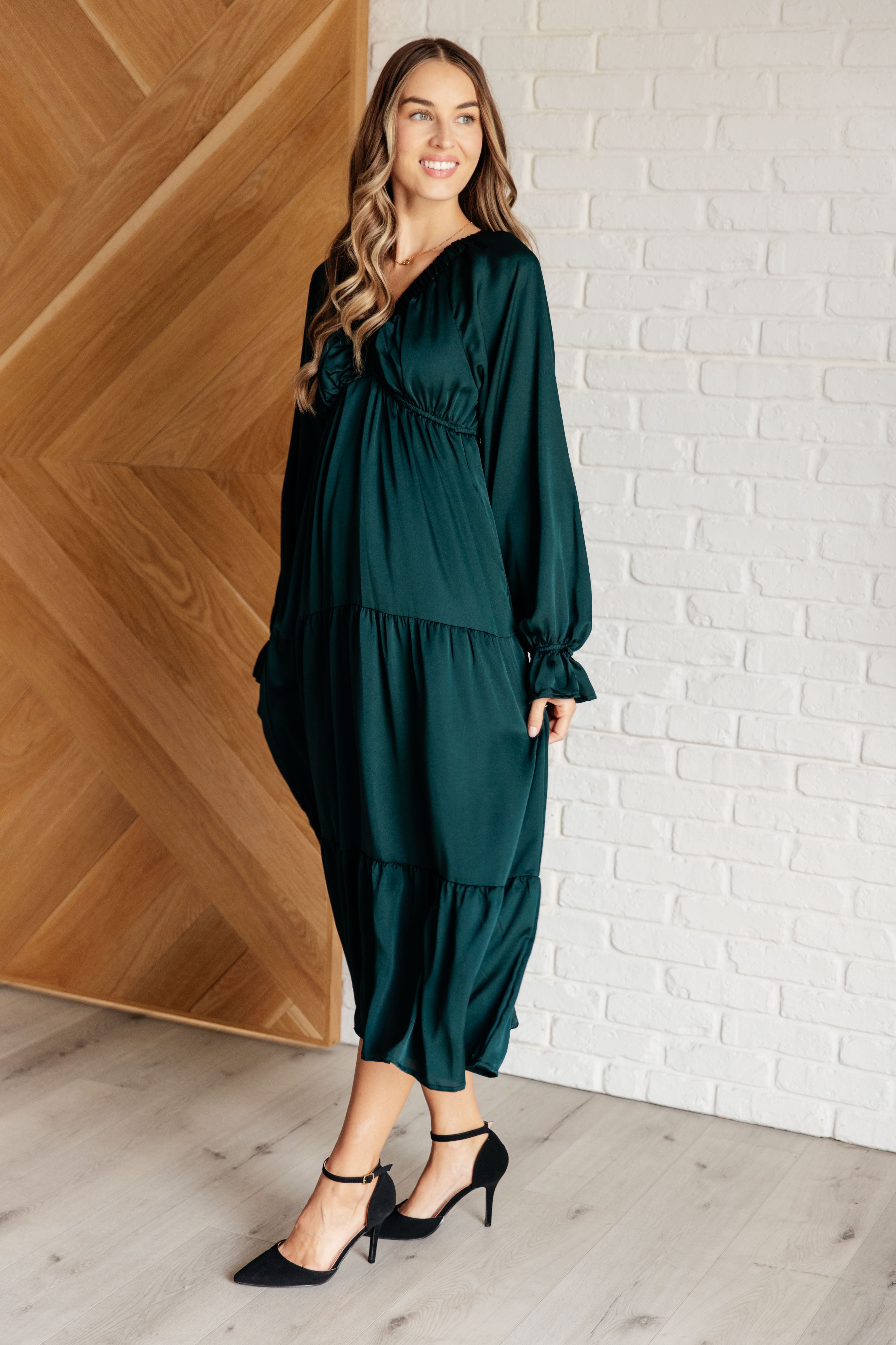 Joyful Steps Tiered Midi Dress in Hunter Green