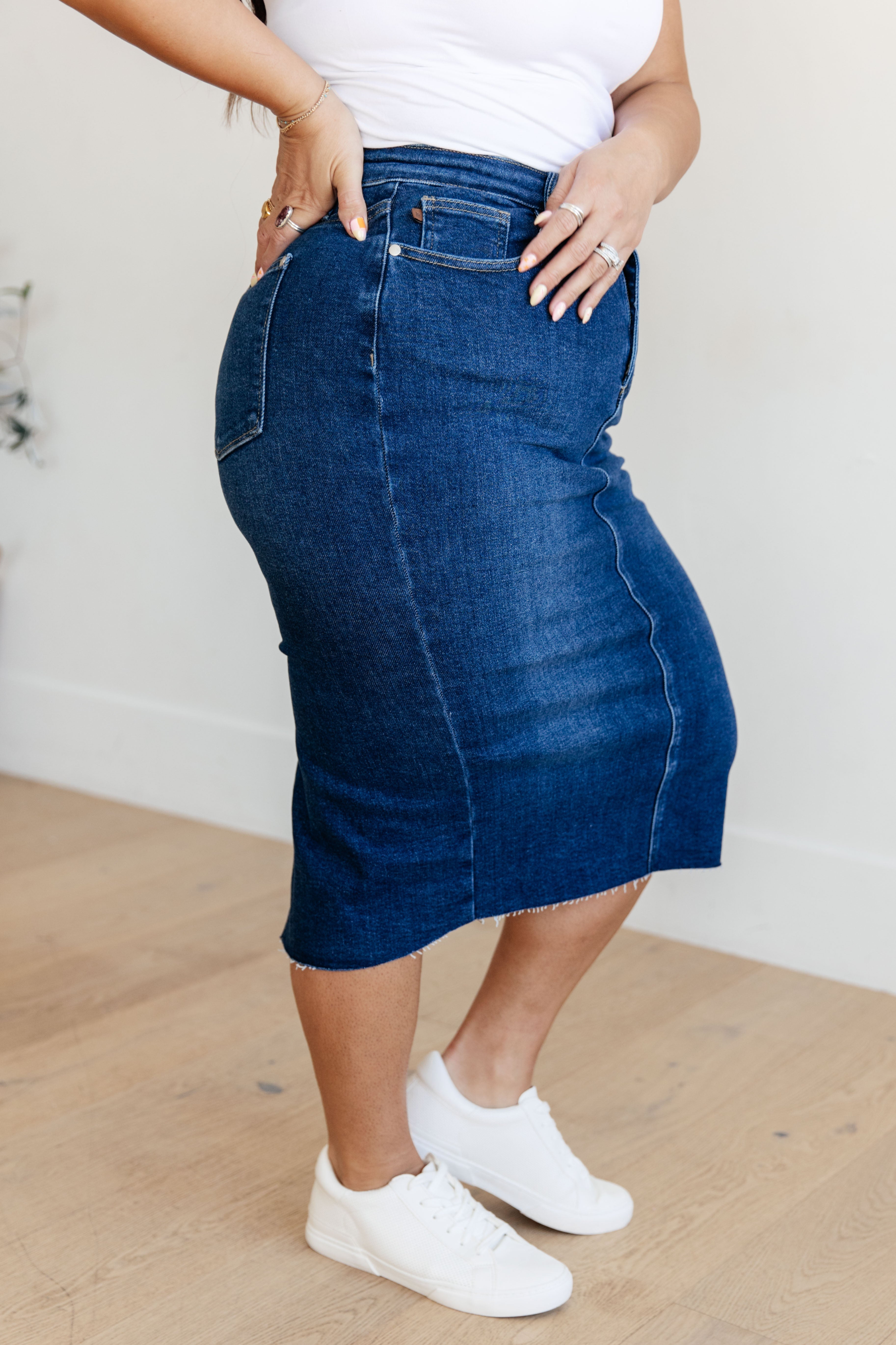 Aleska High Rise Denim Midi Skirt in Dark Wash