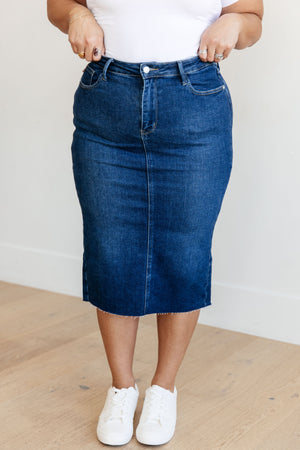 Aleska High Rise Denim Midi Skirt in Dark Wash