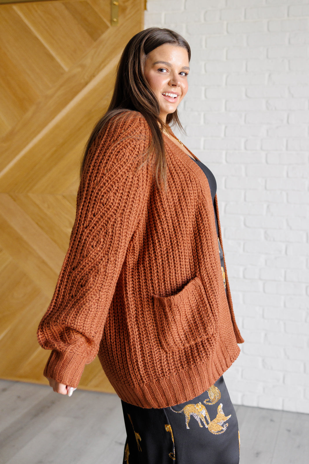 Everyday Elegance Cardigan in Chestnut