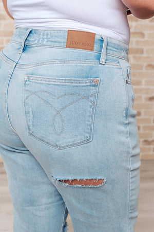 The 90s High Rise Straight Jeans in Light Wash