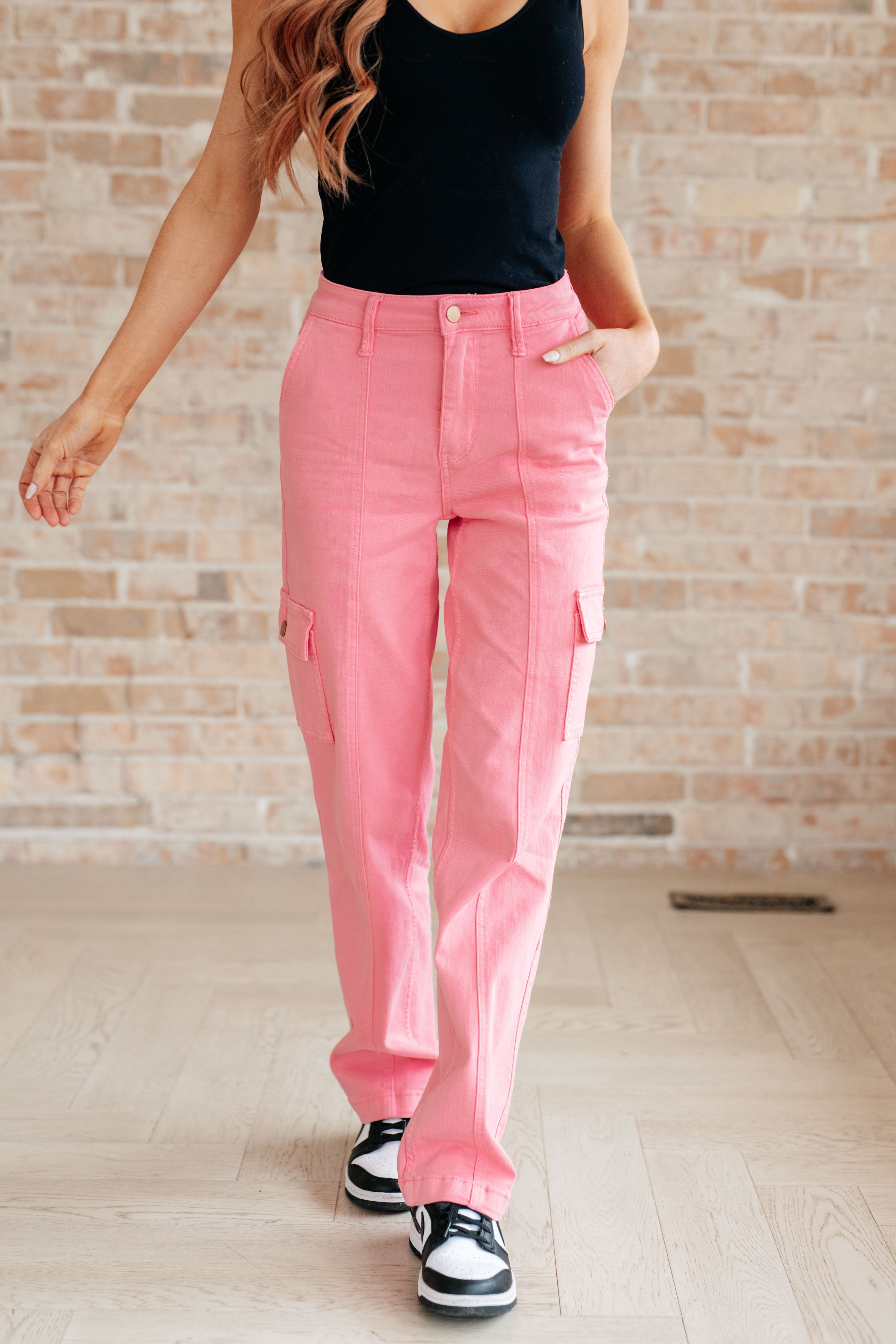 Liesel High Rise Cargo Straight Jeans in Pink