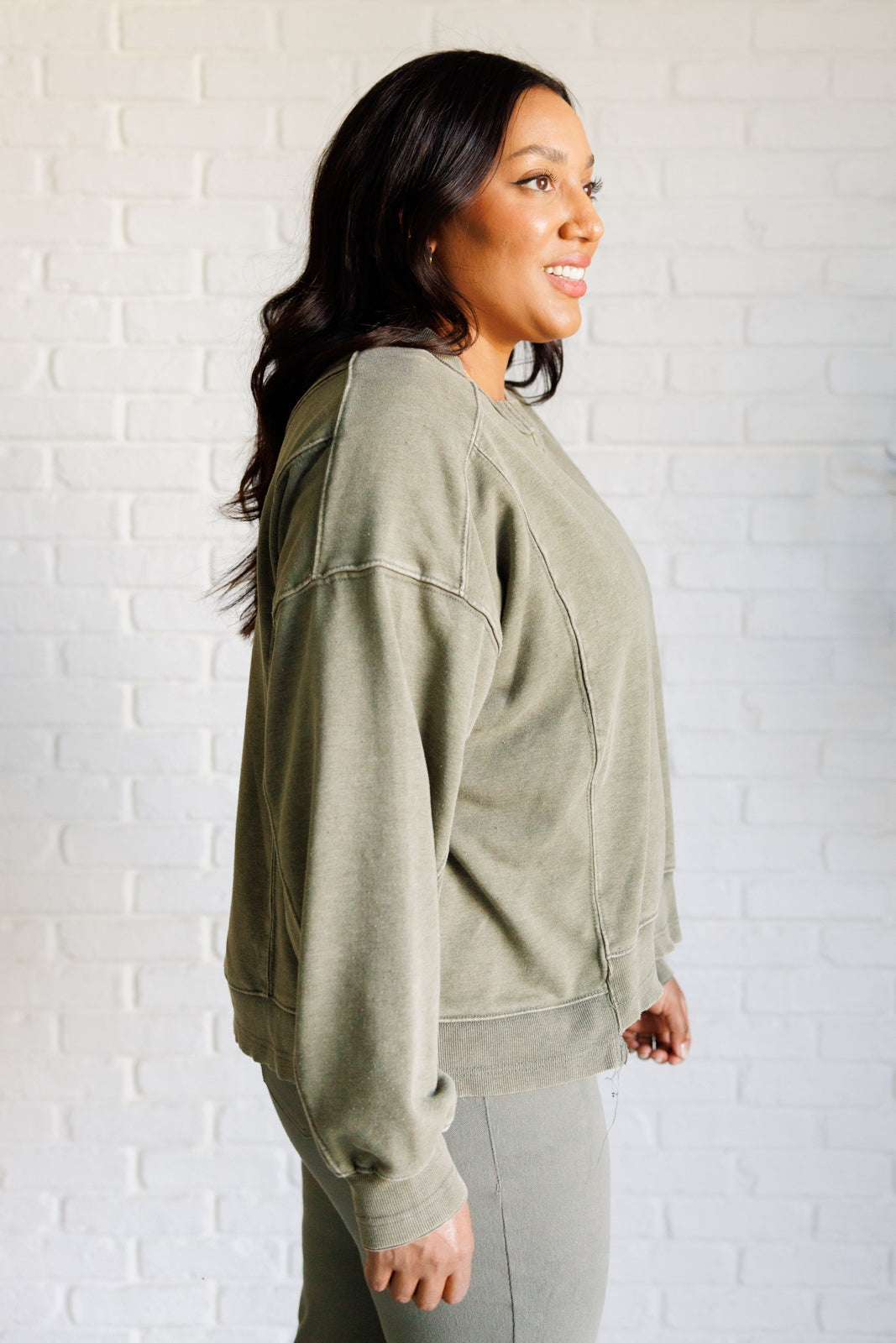 Rapid Remedy Mineral Wash Pullover in Army Green