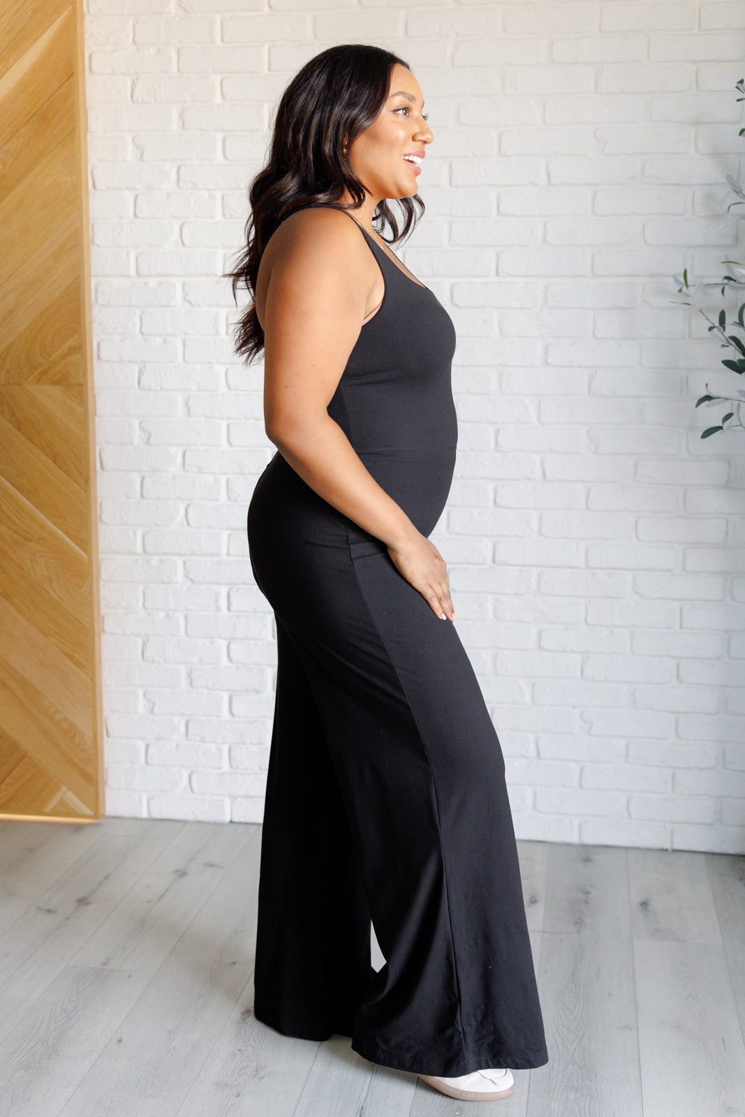 Effortless Casual Chic Wide Leg Jumpsuit in Black