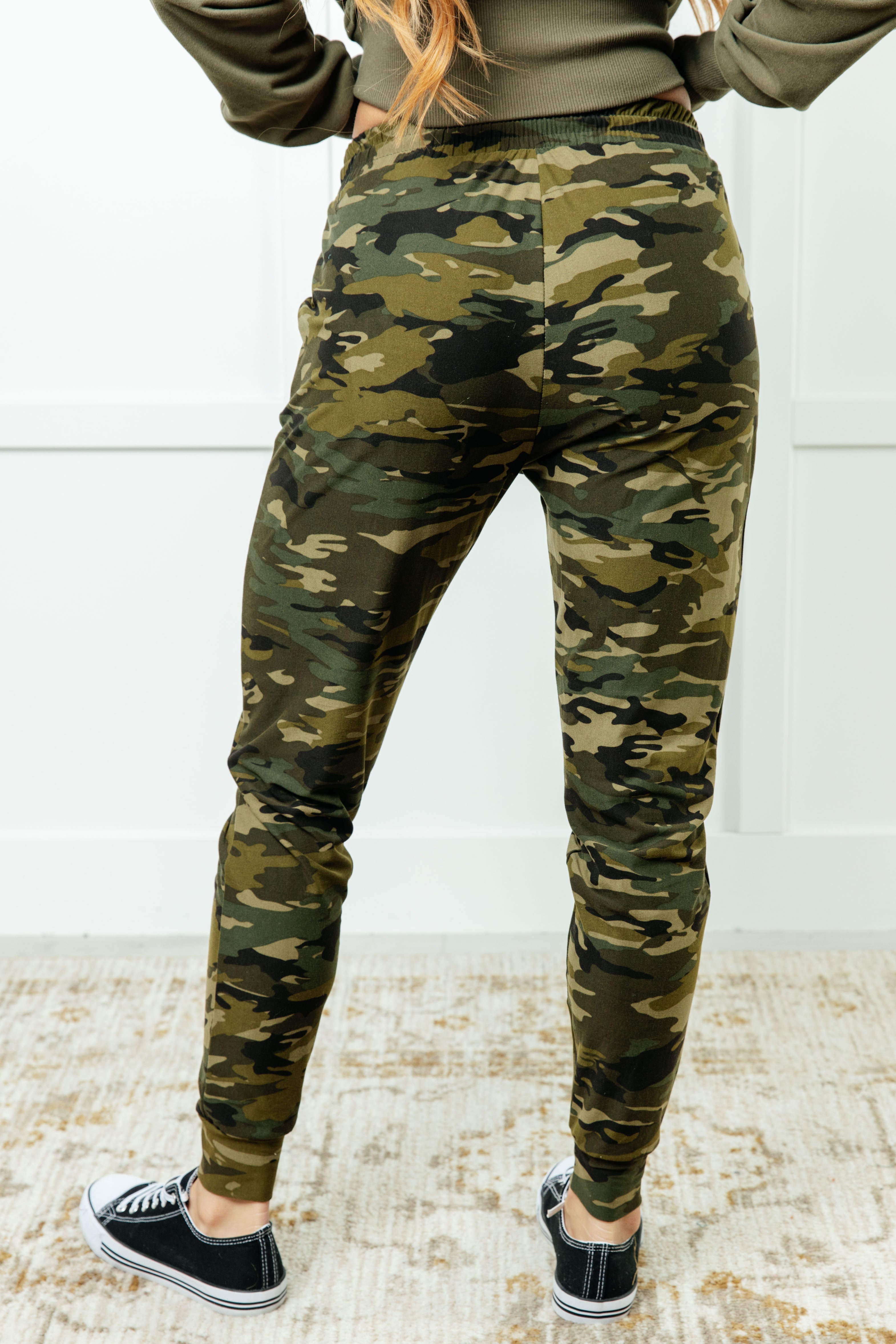 Peak Performance Joggers in Camo