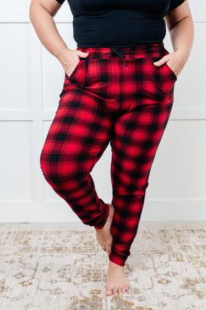 Peak Performance Joggers in Red Plaid