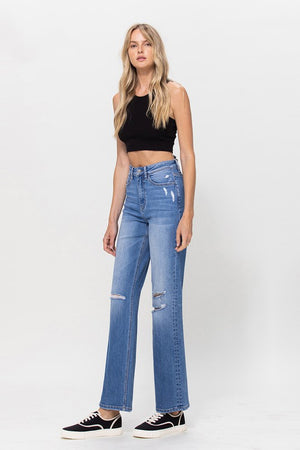 Celia Straight Leg 90s Jeans in Medium Wash