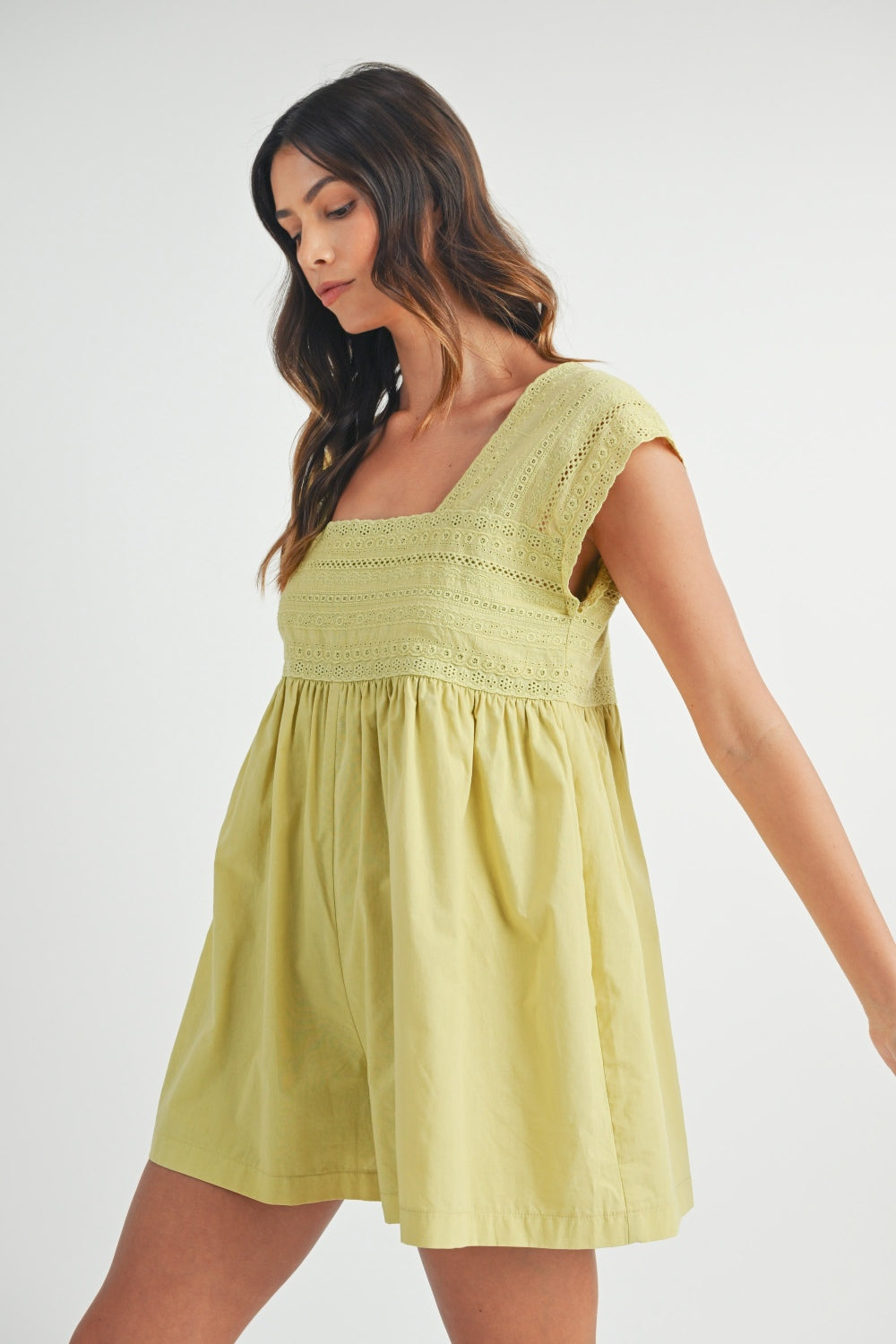 Lilyanna Lace Trim Romper in Light Kiwi