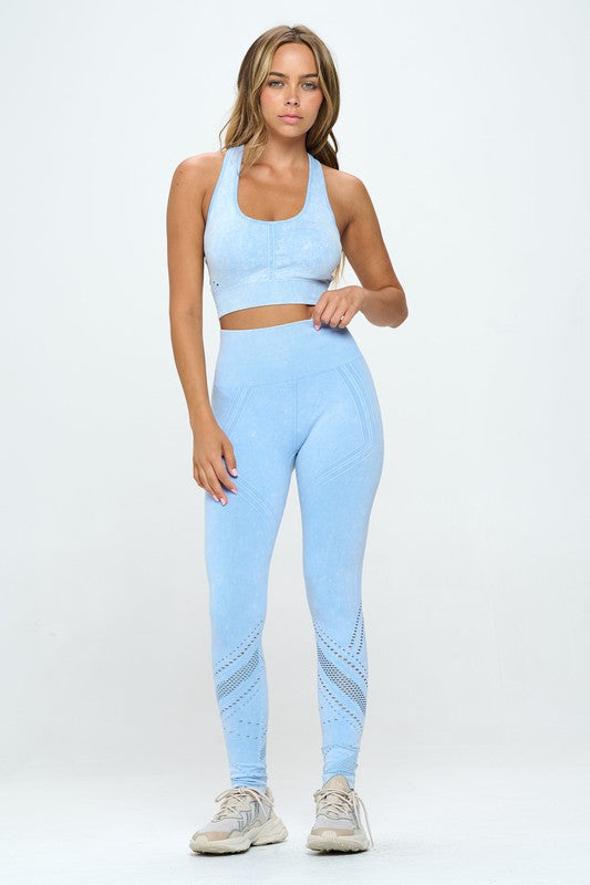 High Performance Seamless Two Piece Yoga Activewear Set in Blue