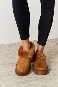 Fur Trimmed Ankle Boots in Camel