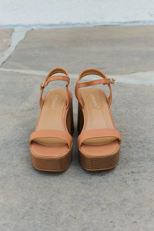 Feel It Platform Heel Sandals
