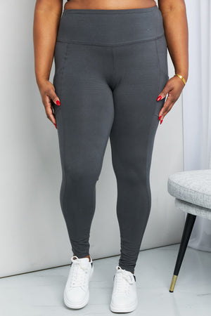 Ready to Roll Wide Waistband Pocket Leggings in Ash Grey