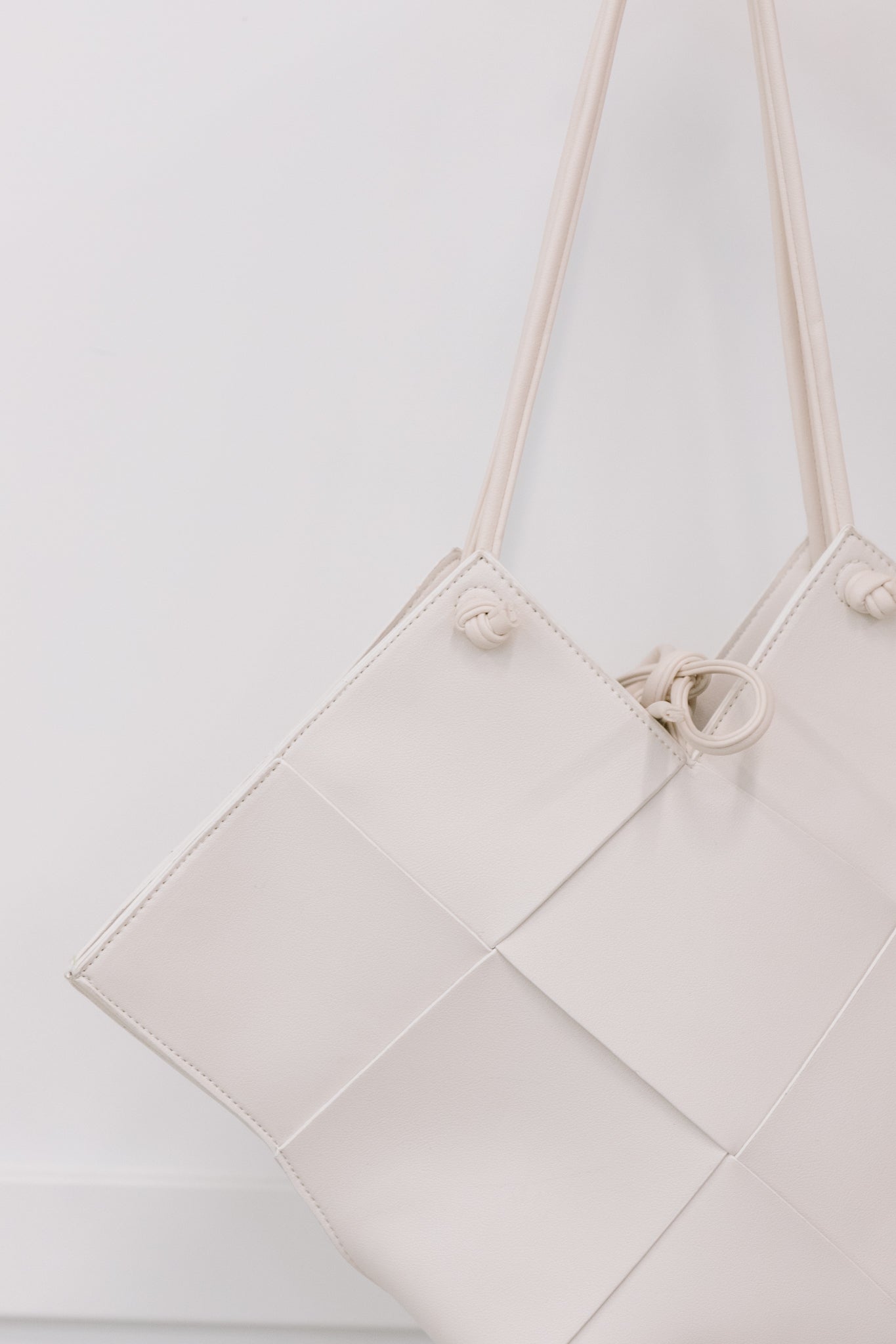 Felicity Woven Handbag in White