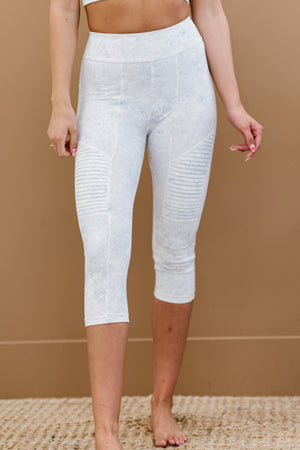 Sweat It Out Marble Moto Athletic Leggings in Washed Grey