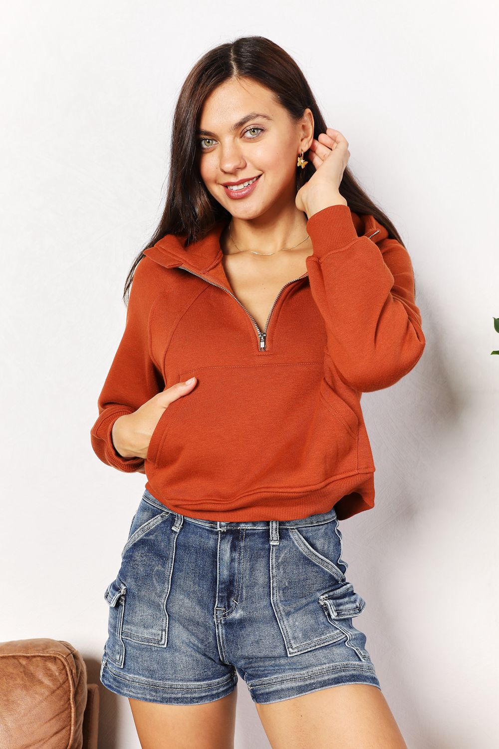 Perfectly Cropped Hoodie in Ochre